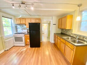 30 Sherman St in Burlington, VT - Building Photo - Building Photo