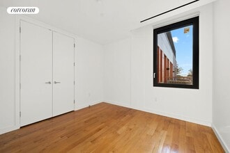 54 Noll St in Brooklyn, NY - Building Photo - Building Photo