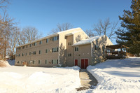 Capital Gardens in Lansing, MI - Foto de edificio - Building Photo