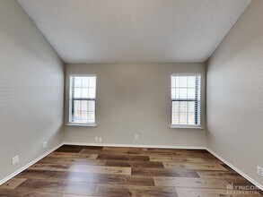 9918 Autumn Arch in Converse, TX - Building Photo - Building Photo