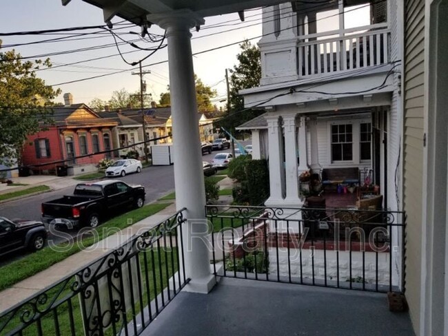 2915 Grand Rte Saint John St in New Orleans, LA - Building Photo - Building Photo