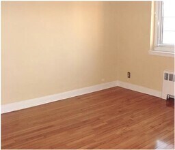 30 St Paul St, Unit 6 in Brookline, MA - Building Photo - Building Photo