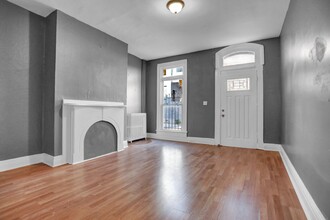 957 Bennett Pl in Baltimore, MD - Building Photo - Building Photo