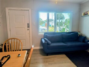 5457 59th St N in St. Petersburg, FL - Building Photo - Building Photo