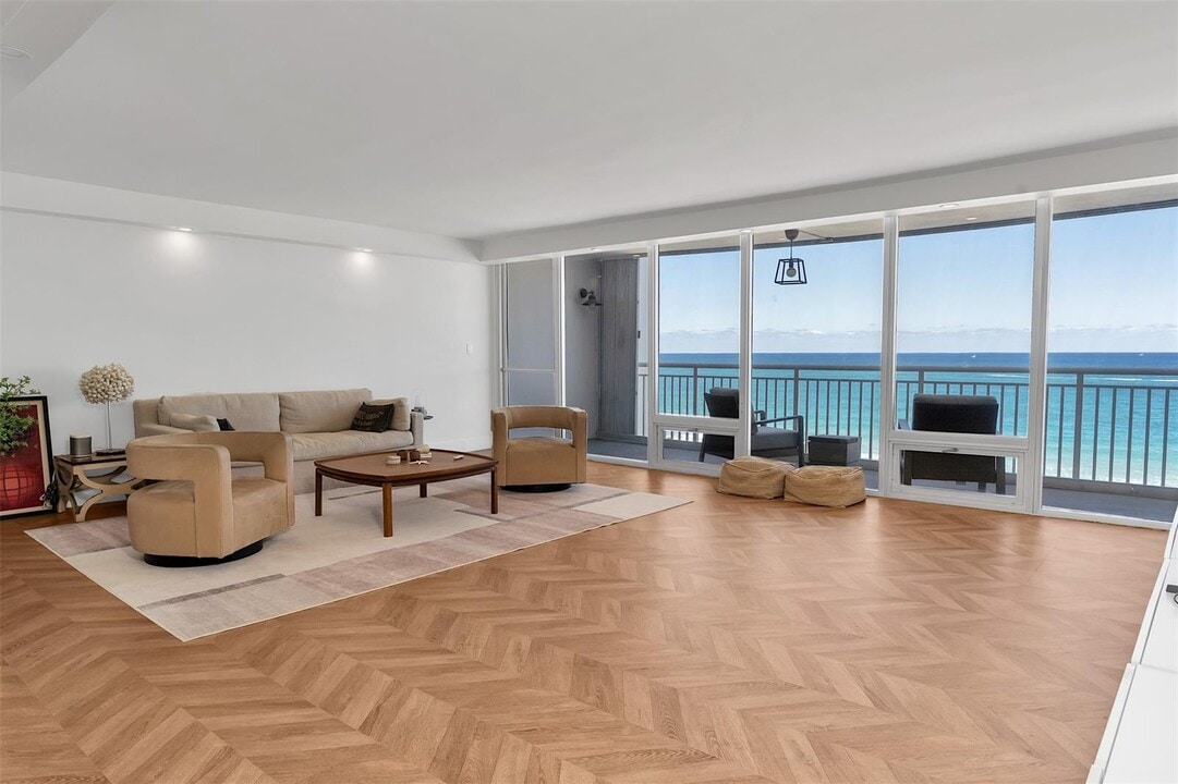 1390 S Ocean Blvd, Unit 6B in Pompano Beach, FL - Building Photo