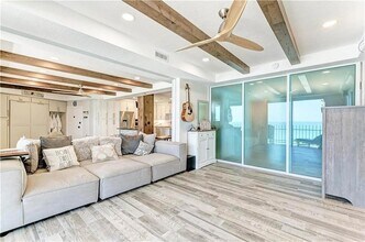 1 Benjamin Franklin Dr, Unit 3 in Sarasota, FL - Building Photo - Building Photo