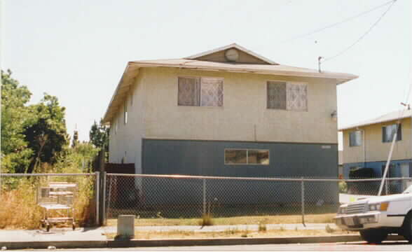 33823 14th St in Union City, CA - Foto de edificio - Building Photo