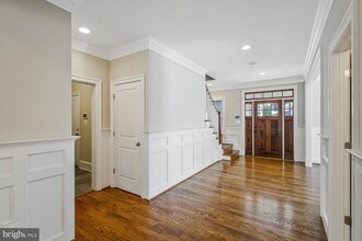 6522 32nd St in Falls Church, VA - Building Photo - Building Photo