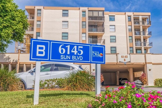 6145 Sun Blvd in St. Petersburg, FL - Building Photo - Building Photo