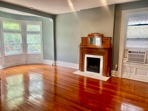 4124 W Pine Blvd, Unit 2F in St. Louis, MO - Building Photo - Building Photo