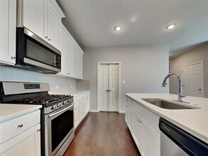 142 Yellowbark St in Hays, TX - Building Photo - Building Photo