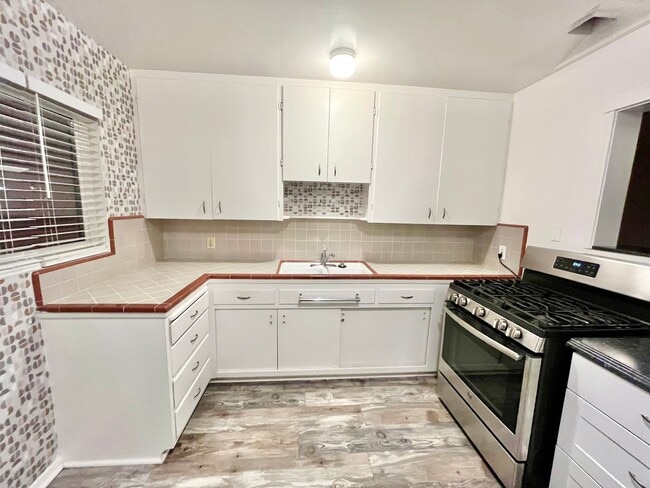 property at 2958 Ivy St