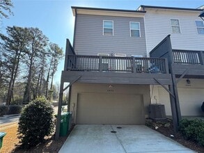 3805 Oxford Cir in Doraville, GA - Building Photo - Building Photo