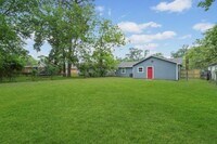 8129 Linda Vista Rd photo'