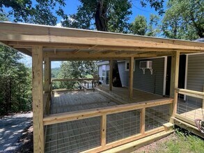 616 Misty Lake Dr in Lebanon, TN - Building Photo - Building Photo