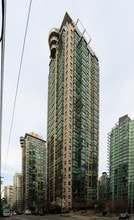 The Lions in Vancouver, BC - Building Photo - Building Photo