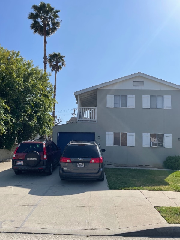 property at 1436 Harvard St