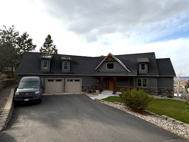 960 Strawberry Dr in Helena, MT - Building Photo - Building Photo