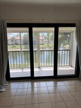 624 Sea Pine Way in Greenacres, FL - Building Photo - Building Photo