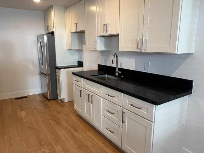 807 Tahoe Blvd in Incline Village, NV - Building Photo - Building Photo