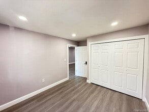 719 E 217th St in Bronx, NY - Building Photo - Building Photo