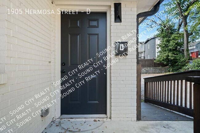 property at 1905 Hermosa St