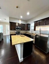 1704 N Shore Terrace, Unit 2 in Orlando, FL - Building Photo - Building Photo