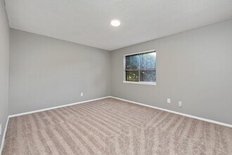 Villa Glen Apartments in Bessemer, AL - Building Photo - Interior Photo