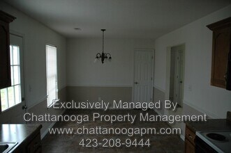 296 Glenn Wade Dr in Rossville, GA - Building Photo - Building Photo