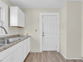 201 Alberti Ct in Akron, OH - Building Photo - Building Photo