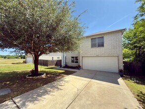 7817 Marble Ridge Dr in Austin, TX - Building Photo - Building Photo