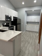 7427 Spring Villas Cir in Orlando, FL - Building Photo - Building Photo