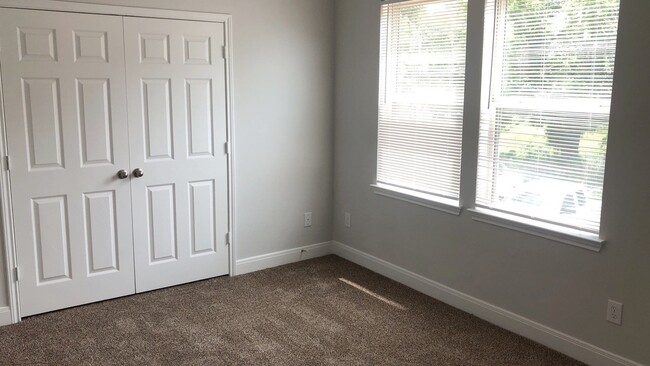 property at 9218 Nyssa Ave