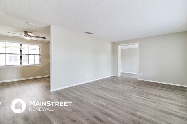 3914 Deleuil Ave in Tampa, FL - Building Photo - Building Photo