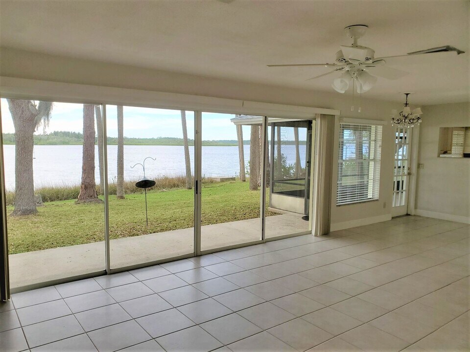 3108 Sundance Trail in New Smyrna Beach, FL - Building Photo