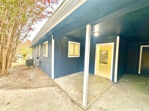 4302 Scottsdale Rd in Austin, TX - Building Photo - Building Photo