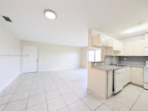 3201 W Flagler St in Miami, FL - Building Photo - Building Photo