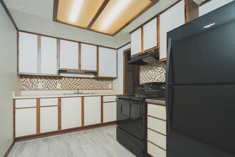 Concord Square Apartments in Kokomo, IN - Foto de edificio - Interior Photo