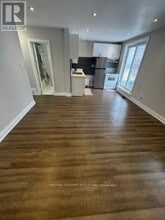 38 Waterbury Dr in Toronto, ON - Building Photo - Building Photo