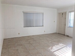 1836 Arthur St in Hollywood, FL - Building Photo - Building Photo