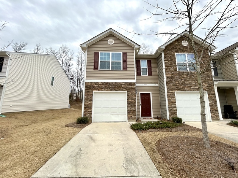 6050 Guildford Hill Ln in Charlotte, NC - Building Photo