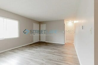 3704 Erin Dr in Indianapolis, IN - Building Photo - Building Photo