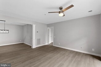 21850 Locomotive Terrace in Sterling, VA - Building Photo - Building Photo