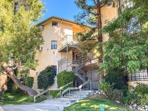 Sherwood Apts - Tujunga in Tujunga, CA - Building Photo - Building Photo