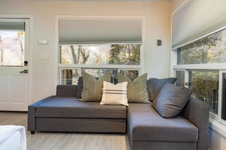 900 E Hopkins Ave in Aspen, CO - Building Photo - Building Photo