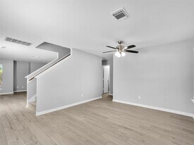 8134 White Arbor Ct in Humble, TX - Building Photo