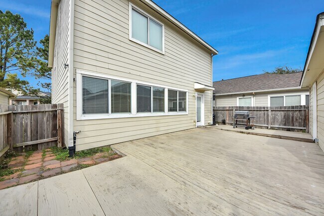 20626 Sycamore Crest Ln