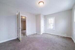 212 N 2nd St in Millville, NJ - Building Photo