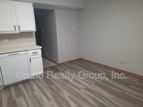 583 Anita Ave in Antioch, IL - Building Photo - Building Photo