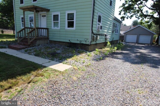 2 Maple Ave in Plainsboro, NJ - Building Photo - Building Photo